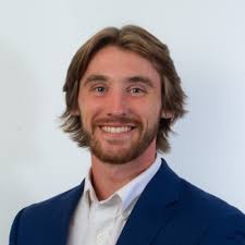 Over the past 10 weeks of the summer, I had the incredible opportunity to  be a marketing intern at Silk Road Professionals! To say it was a learning  experience is an understatement.