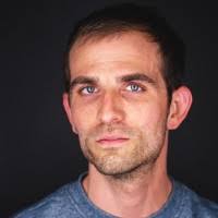 100+ perfiles de «Koozer»