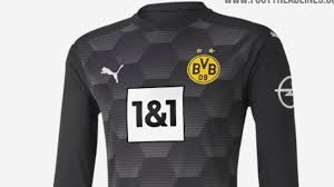 ¿qué te parece el trabajo de nike? Trikot News Vfl Bochum Prasentiert Neues Heimtrikot Fussball News Sky Sport