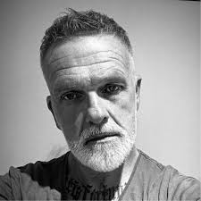 I was truly honoured to receive the 'Freedom of the City of London' at  Guildhall yesterday. The prestigious honour, granted by the City of London  Corporation, has been presented to the likes