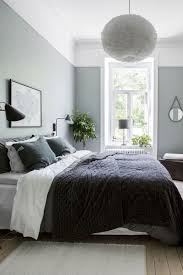 1001 Idees Comment Integrer La Peinture Vert De Gris Dans Son Interieur Comment Dans De Decoration Chambre Gris Peinture Vert De Gris Chambre Moderne