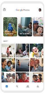 It was announced in may 2015 and separated from google+, the company's former social network. Google Photos