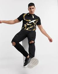Middle notes are neroli, jasmine and violet; Calvin Klein Gold Capsule Oversized Logo T Shirt In Black Asos