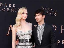 Stine was born on october 8, 1943 in columbus, ohio, usa as robert lawrence stine. Joe Jonas Sophie Turner Joe Jonas Welcome First Child Name Baby Daughter Willa The Economic Times