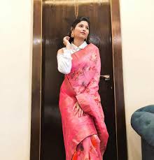 This is why shades of pink like blush, old rose, and baby pink all go well together. These Contrast Blouse For Pink Saree Will Make You Look Stunning Meesho