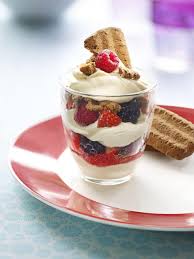 Tiramisu De Fruits Rouges Aux Speculoos Recept Lekker Eten Toetjes Mascarpone Recepten