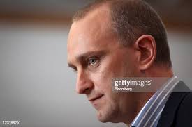 Bruce Buchanan, chief executive officer of Jetstar Airways, attends... News  Photo