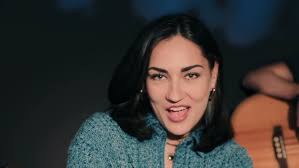 Airplanes (Acoustic Cover by Violet Way)