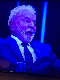 Denise Correa (@denisecorrea13)