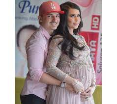 Последние твиты от rozita che wan official (@rozitachewan1). Rozita Che Wan Bersedia Anak Berlakon Iklan Hiburan Mstar