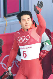 윤성빈 은 kbo 리그 롯데 자이언츠의 투수이다. ì••ë„ì  ì§ˆì£¼ ìœ¤ì„±ë¹ˆ é‡' ë³´ì¸ë‹¤ ë§¤ì¼ê²½ì œ