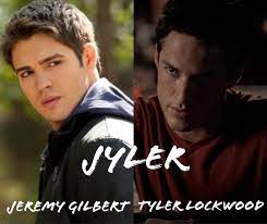 Nella mia testolina bacata, mason mase lockwood (terzogenito di tyler) scatena la maledizione in seguito a un incidente d'auto, diventando come il padre un lupo mannaro. Jeremy X Tyler On Tumblr