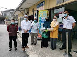 Senarai klinik kesihatan kerajaan di negeri selangor yang terlibat dengan pemeriksaan ujian hiv. Pas Hulu Kelang Rai Petugas Kesihatan