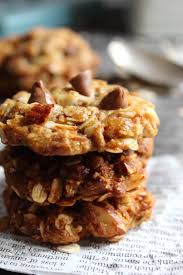 Almond Choc Chip Anzac Biscuits Recipe Anzac Biscuits Thermomix Recipes Recipes