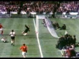 In england people generally believed it was a goal, and in germany people generally felt cheated out of a world cup victory. Das Beruhmte Wembley Tor The Famous Wembley Goal 1966 German Love Youtube