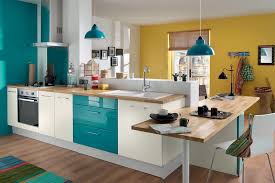 Socoo C Cuisine Equipee Escale Cuisines Colorees Cuisine Jaune Cuisine Coloree