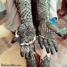 With an amazing 4.9 rating spanning over 88 wmg client reviews, krishna mehndi art is already making amazing waves in the industry. Karwa Chauth Mehndi Designs à¤•à¤°à¤µ à¤š à¤¥ à¤ªà¤° à¤²à¤—à¤µ à¤ à¤¯ à¤² à¤Ÿ à¤¸ à¤Ÿ à¤® à¤¹ à¤¦ à¤¡ à¤œ à¤‡à¤¨ à¤– à¤¬ à¤® à¤² à¤— à¤¤ à¤° à¤« Karwa Chauth Mehndi Designs Trendy Mehndi Design For Karwa Chauth Latest News Updates In