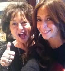 So excited to finally share this news with all of you. this will be the third child for hewitt and her husband, brian hallisay. Jennifer Love Hewitt Jenniferlovehewitt Instagram Photos And Videos