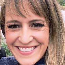 Lacy Oliver Email & Phone Number