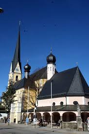 „an mariä himmelfahrt bringen wir die sträuße vor den altar, und der pfarrer segnet sie bei der kräuterweihe, erklärt maria glöckner, teamsprecherin der kfd lippborg. Maria Himmelfahrt Der 80 Feiertag