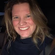 Tara Cage's Instagram, Twitter & Facebook