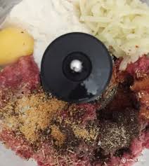 Perkongsian resepi sedap dan mudah setiap hari. Resipi Homemade Meatball Yang Sedap Menyengat Ini Akan Membuatkan Air Liur Meleleh