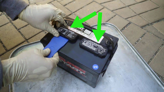 How to Check Car Battery Water Levels (with Pictures) - wikiHow