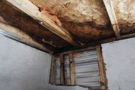 How Not To Fix A Leaky Rv Roof Camper Repair Rv Repair Rv Roof Repair