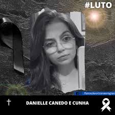 LUTO • É com imenso pesar que comunicamos o falecimento da jovem Danielle  Canedo, filha do João Bosco e da Professora Creusa. Seu velório acontecerá  a partir das 09h00 desta segunda-feira (23)
