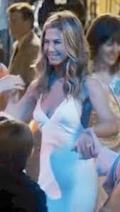 Just Go With It Jennifer Anniston Wedding Dress Love This Look So Gorgeous Jennifer Aniston Wedding Movie Wedding Dresses Indie Wedding Dress