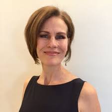 Michelle Beard (@michellehanoi)