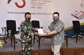 Selama empat tahun setelah indonesia merdeka, belanda masih mencoba kembali berkuasa di indonesia. Tni Dan Struktur Organisasi Yang Mudah Berubah Republika Online