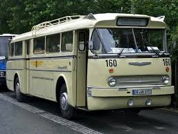 A Drezdai Kozlekedesi Vallalat Flottajanak Tagja Az Ndk S Idokbol Ddr Autos Ddr Fahrzeuge Ikarus Bus