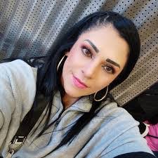 Veronica Gil's Instagram, Twitter & Facebook