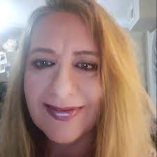 Maryann Downey's Instagram, Twitter & Facebook