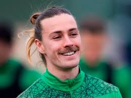 Jackson Irvine details Hibs transfer exit reasons and refuses to close door 