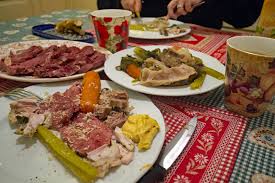Scopri ricette, idee per la casa, consigli di stile e altre idee da provare. Cipputiblog Il Rafano Nell Orto E Il Bollito In Tavola