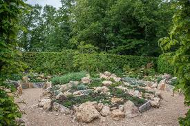 apis vertigo domaine de chaumont sur loire jardins festival loire