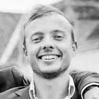 30+ profils pour “Rayner”