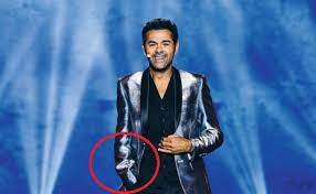 Apr 10, 2015 · ou comment le comédien aurait perdu sa main… le 17 janvier 1990, jean paul admette (16 ans), fils de michel et marlène admette, est poussé sur la voie ferrée en gare de trappes. Jamel Debbouze Explique Comment Il A Perdu Sa Main