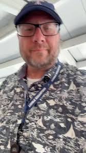 Mariachi de Tempe played at a small block party to celebrate a 70th  birthday last night! Huge shoutout to Mariachi members Randy Gutierrez-Deolarte,  Enrique Gelinas, Yoan Trejo, David Castillo Garcia, and Gustavo