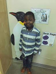 The emperor is the only pengui that (breed).in winter in antártica. Mrs Barvels On Twitter Are You Taller Than An Emperor Penguin These Fascinating Birds Are The Tallest Of All The Penguins And On Average Are The Same Height As A Six Year