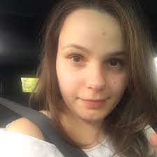 Does anyone else put tuna in their dogs dry food instead of the fish oil  pills? I feel like it's more beneficial 😁