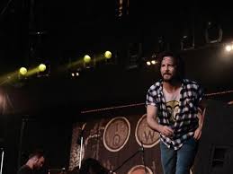 This means eddie vedder is taller than 46.94% of the people in our database. Eddie Vedder Height Weight Age Spouse Children Facts