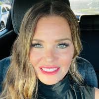 70+ "Wendy Wyatt" profiles