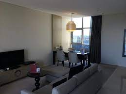 Como the treasury is a 48 ­room contemporary luxury hotel in perth's newly revitalised historic heart. Living Dining Room Picture Of Fraser Suites Perth Tripadvisor