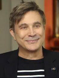 Andrew Stiefel's Instagram, Twitter & Facebook