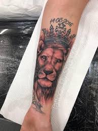 I'm now booking half and full day sessions for march and april at titan tattoo nashville. Tattoos By Shannon Did This Lion Portrait For Dammien As Part Of A Cover Up Of His Wrist Crown Was Done About A Month Ago This Will Be A Full Sleeve