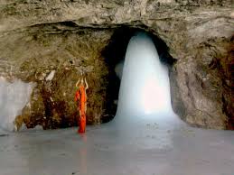 Crystal Waters Adventure with stunning limestone formations