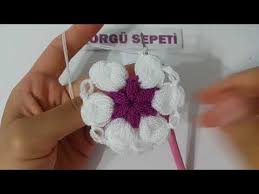 En Kolay Orumcekli Lif Yapimi Easy Crochet Youtube Aplike Tasarimlar Tig Isleri Orgu